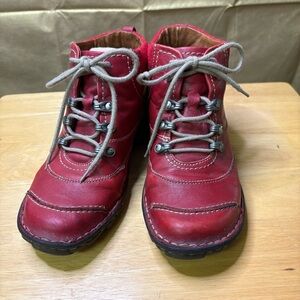 Josef Siebel Women’s EU 37 Red Leather Ankle Lace Up Boots High Top Sneaker Fun
